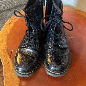 Dr. Martens Kids Boots in Black with Glitter